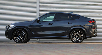 BMW X6 40i, 2020