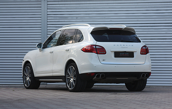 Porsche Cayenne , 2011