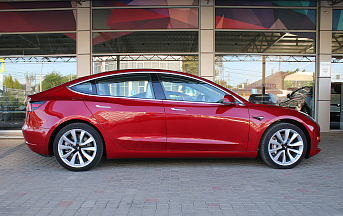 TESLA MODEL 3 DUAL MOTOR , 2018