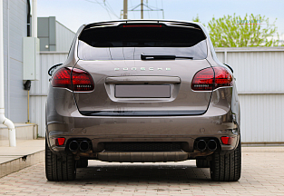 Porsche Cayenne GTS, 2012